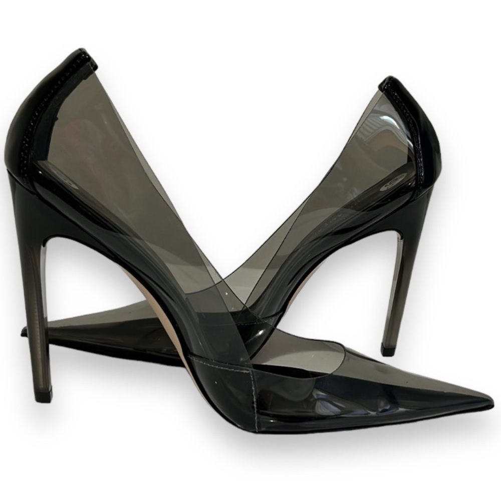 Good American Gray and Black Heels with Stiletto and Pointed Toe